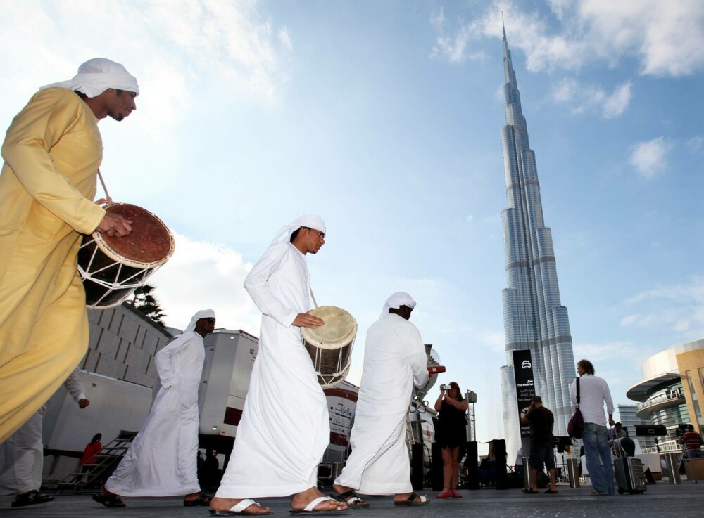 13 ani de la inaugurarea celei mai mari clădiri din lume - Burj Khalifa. Imagini de atunci și de acum | GALERIE FOTO - Imaginea 4