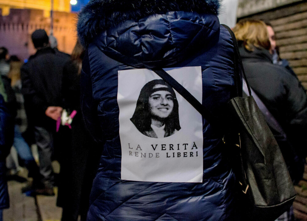 Aproximativ 200 de persoane au protestat în apropiere de Vatican pentru a cere adevărul despre dispariţia Emanuelei Orlandi - Imaginea 4