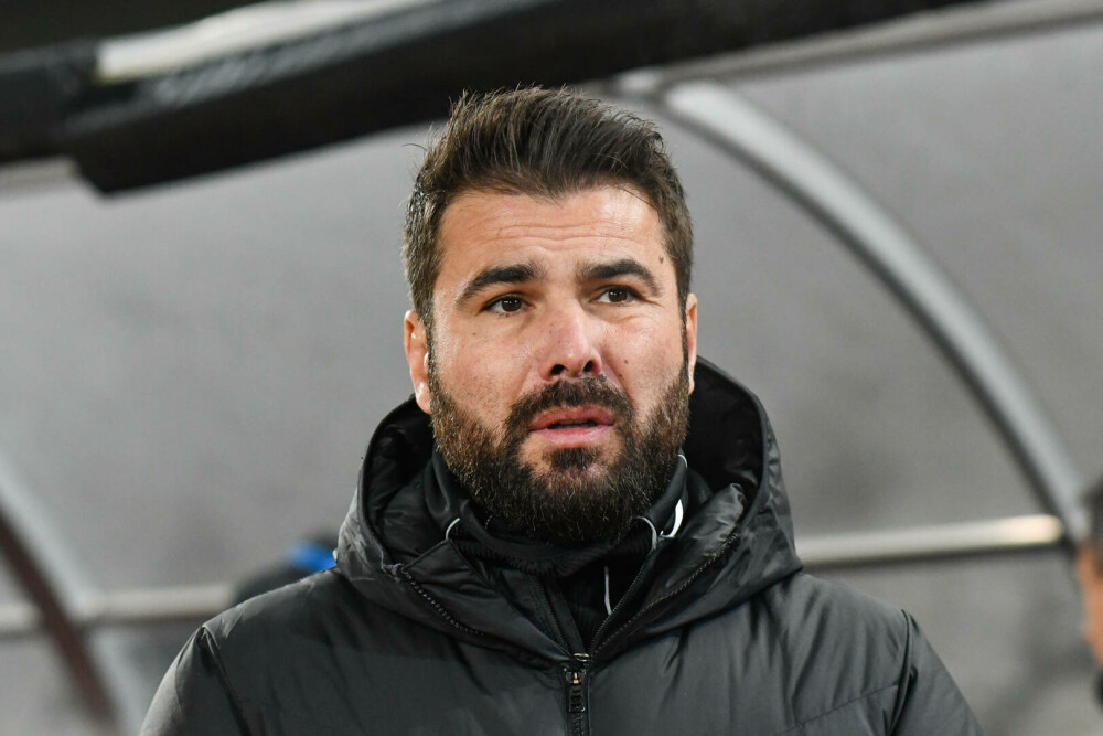 Adrian Mutu împlinește 47 de ani. Cariera „Briliantului”, de la atacant la FC Argeș la idol în marile cluburi europeme. FOTO - Imaginea 11