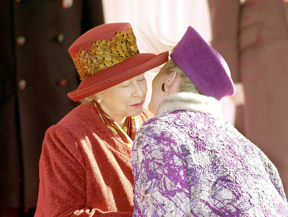 Detalii neștiute despre legătura dintre Daisy și Lilibet. „Regina scrumierelor” a domnit în umbra reginei Elisabeta a II-a - Imaginea 17