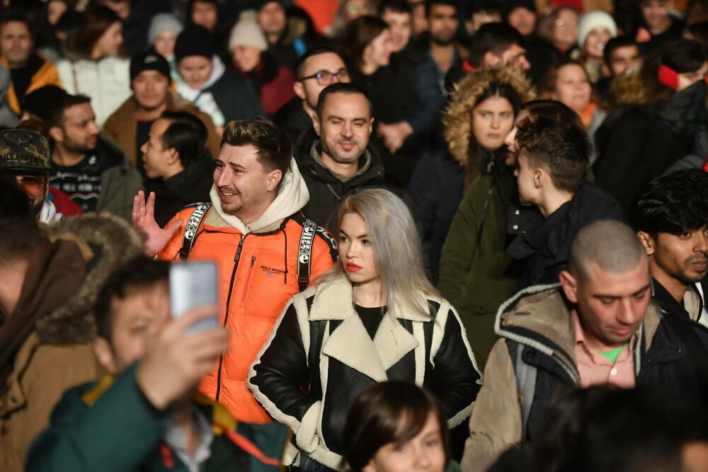 Cum s-au văzut artificiile de Revelion în București. Singurul eveniment organizat în aer liber a fost în Titan - Imaginea 5