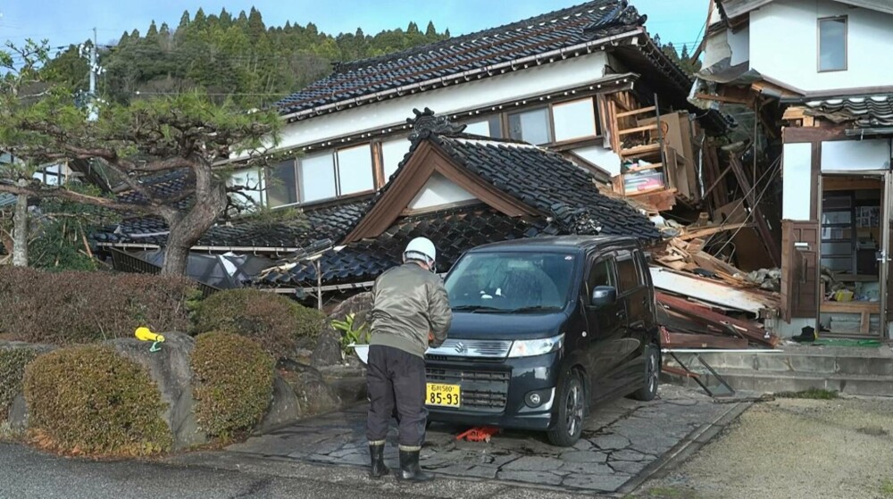 Cel puțin 48 de morți în Japonia, după cutremurul de 7,6. Cursă contracronometru pentru găsirea supravieţuitorilor - Imaginea 15