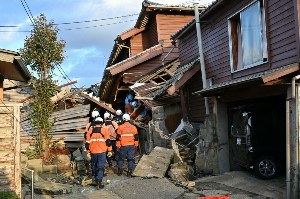 Cutremur în Japonia. Sute de case au fost distruse de seism ori mistuite de foc, în incendiile care au izbucnit - Imaginea 2