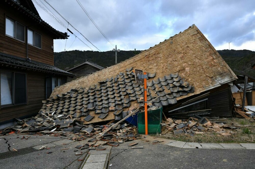 Cutremur în Japonia. Sute de case au fost distruse de seism ori mistuite de foc, în incendiile care au izbucnit - Imaginea 3