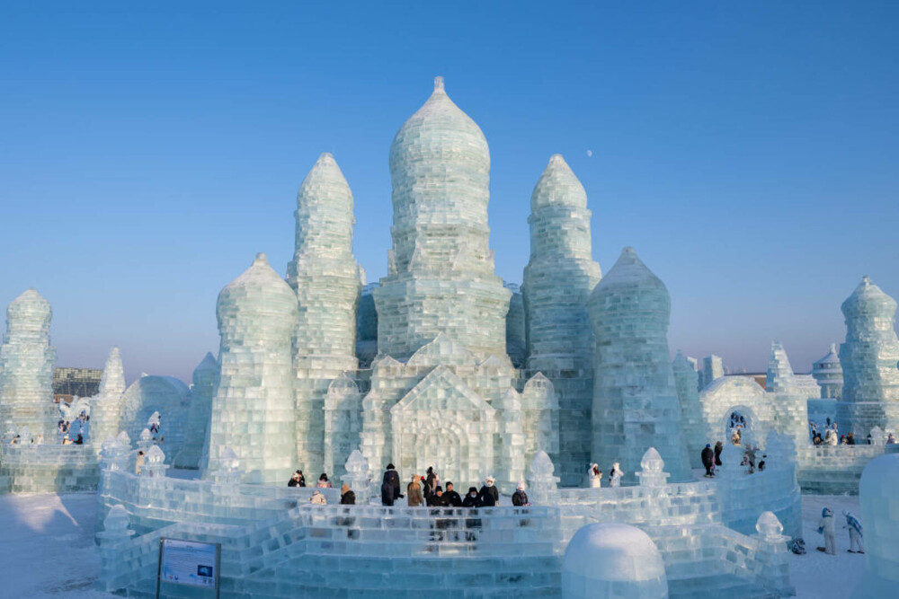 Cum arată „orașul de gheață” din China care atrage anual mii de turiști | GALERIE FOTO - Imaginea 2