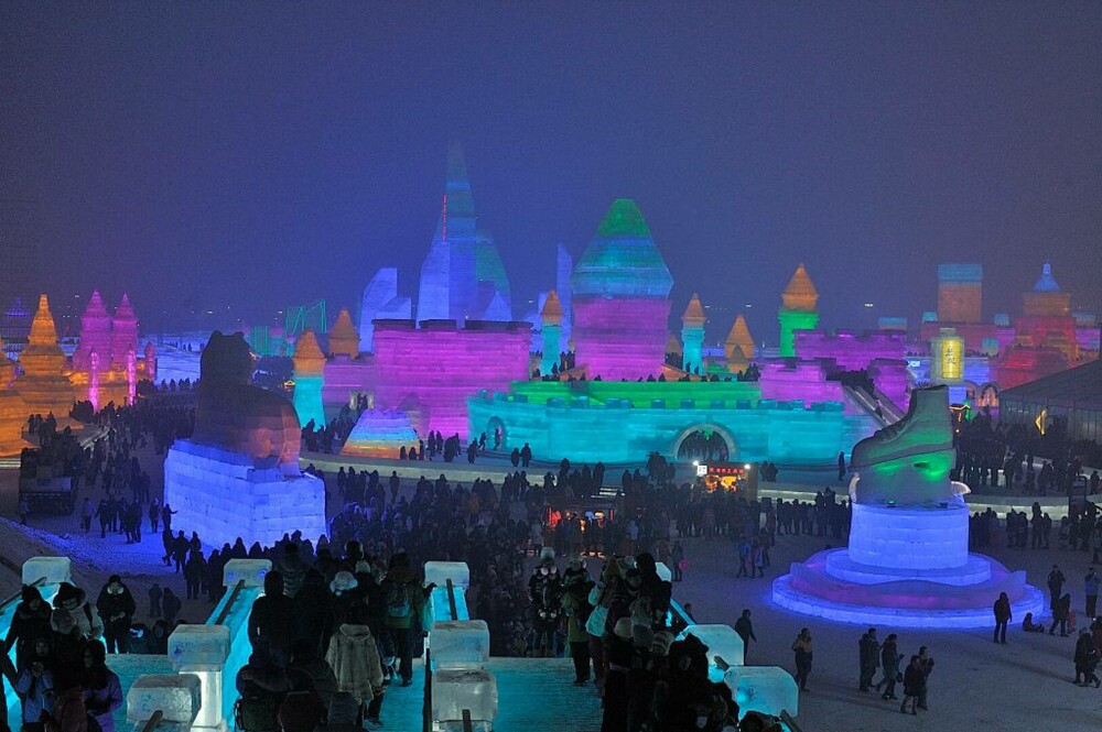Cum arată „orașul de gheață” din China care atrage anual mii de turiști | GALERIE FOTO - Imaginea 13