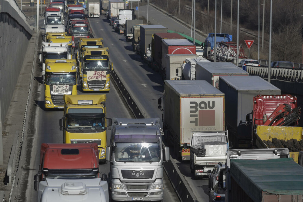 Transportatorii și fermierii anunță că vor continua protestele, după negocierile de la Guvern. „Rămânem în stradă” - Imaginea 3