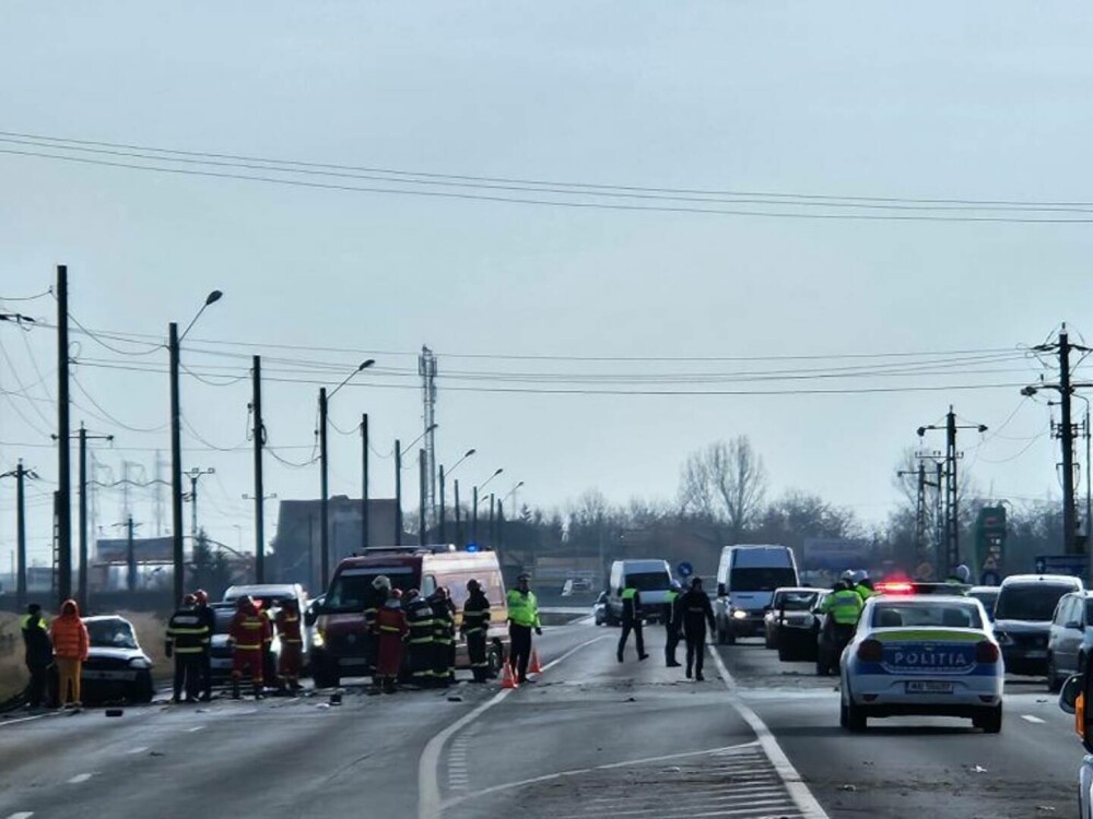 Accident cu trei morți și trei răniți pe DN1, în Prahova. Șoferul vinovat și soția sa au decedat. VIDEO - Imaginea 4
