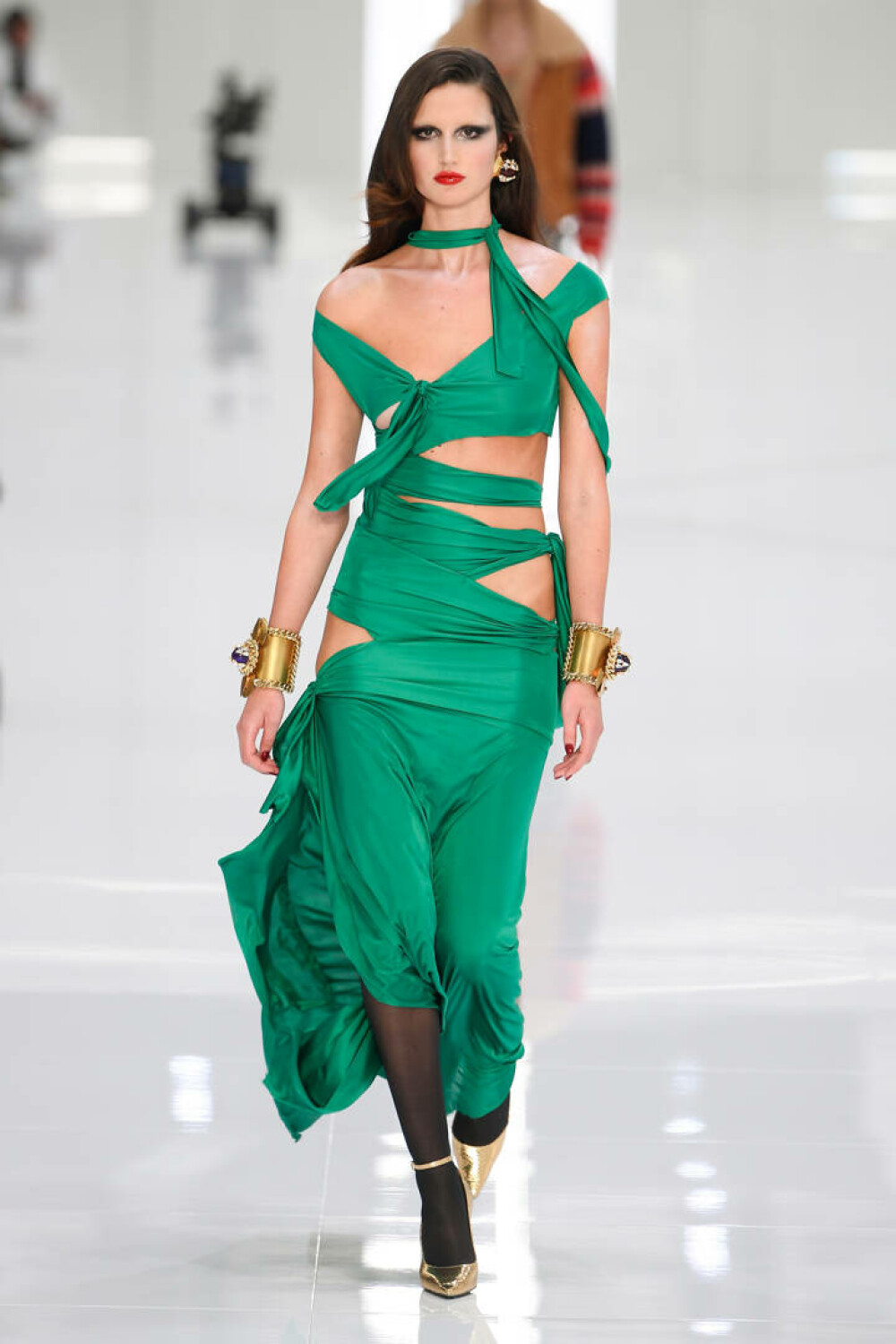 Săptămâna Modei de la Milano: Cum arată bărbatul anului 2024, în viziunea Dolce & Gabbana | GALERIE FOTO - Imaginea 13