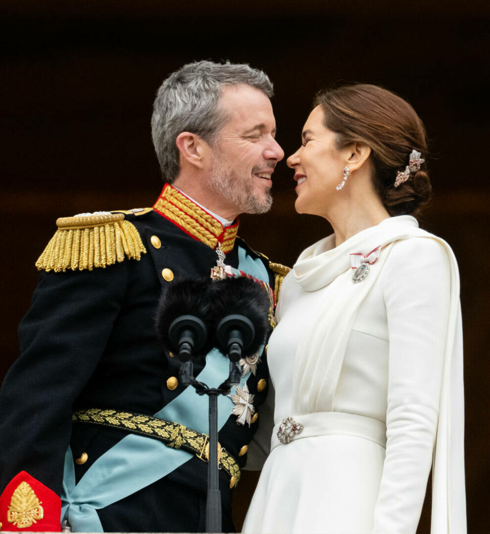 Sărutul regilor danezi, în lumina criticilor. Zvonurile de infidelitate din familie umbresc relația regelui Frederik | FOTO - Imaginea 20