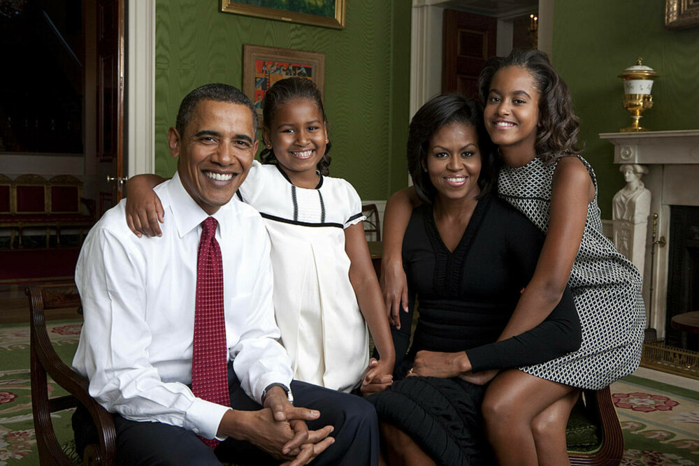 Michelle Obama împlinește 60 de ani. Imagini de colecție cu Prima Doamnă a Statelor Unite | GALERIE FOTO - Imaginea 43