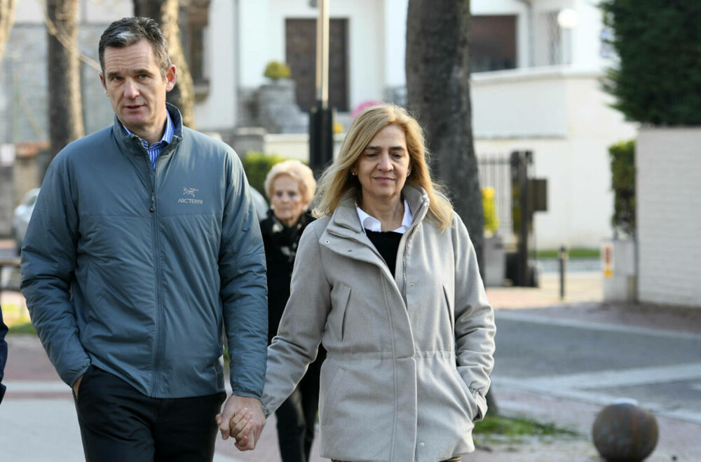 Infanta Cristina a Spaniei a divorţat după 26 de ani de căsnicie. Motivul din spatele separării cuplului | FOTO - Imaginea 15