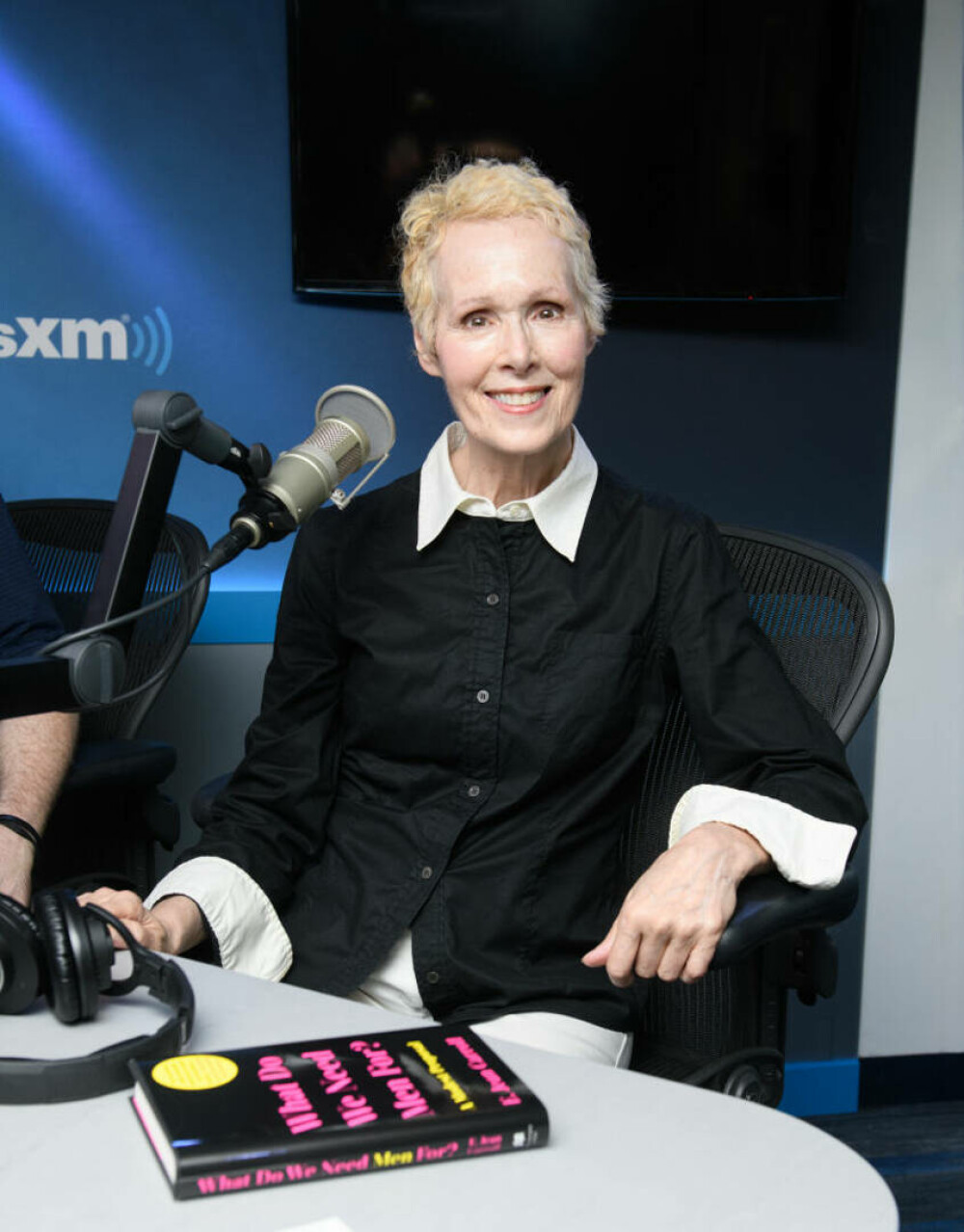 Cine este scriitoarea E. Jean Carroll și cum a ajuns ca Donald Trump să îi datoreze 83 de milioane de dolari | FOTO - Imaginea 4