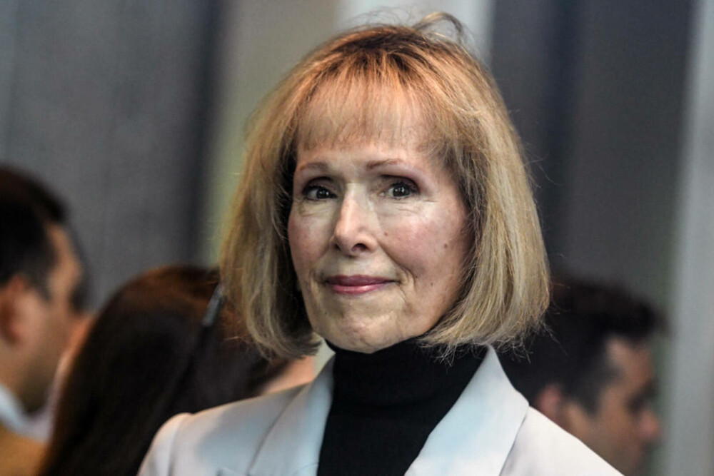 Cine este scriitoarea E. Jean Carroll și cum a ajuns ca Donald Trump să îi datoreze 83 de milioane de dolari | FOTO - Imaginea 6