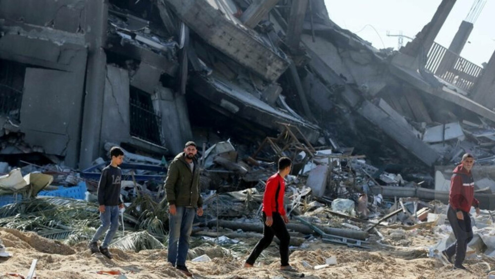 Imaginile dezastrului din Fâșia Gaza. Peisajul apocaliptic lăsat în urma bombardamentelor israeliene | GALERIE FOTO - Imaginea 24