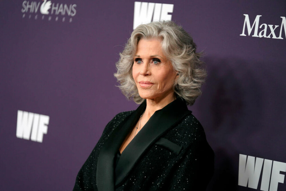 Celebra Jane Fonda a dezvăluit obiceiul absolut banal pe care-l respectă în fiecare zi, ca să arate bine și la 87 de ani - Imaginea 2