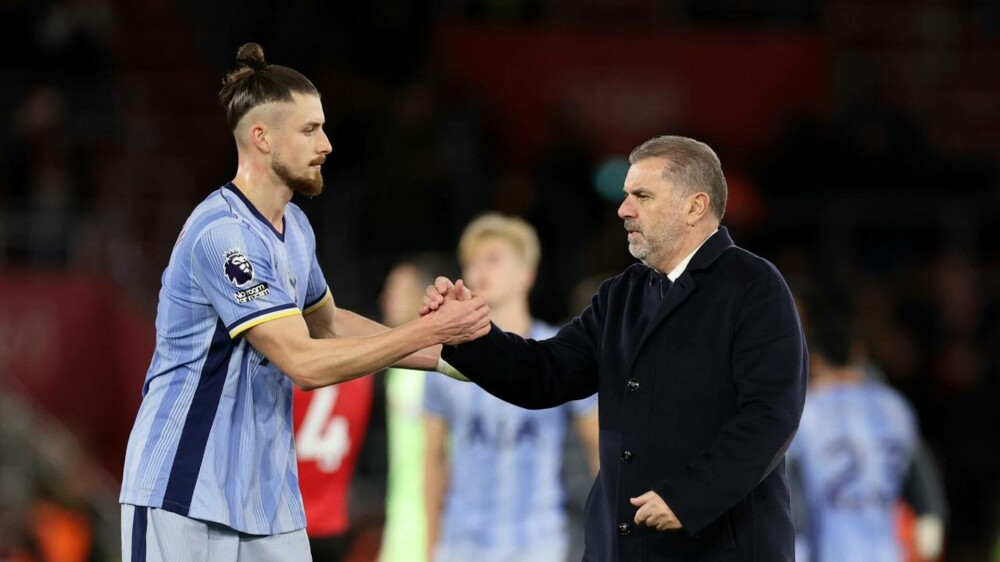 Radu Drăguşin şi-a cerut iubita în căsătorie. GALERIE FOTO - Imaginea 9