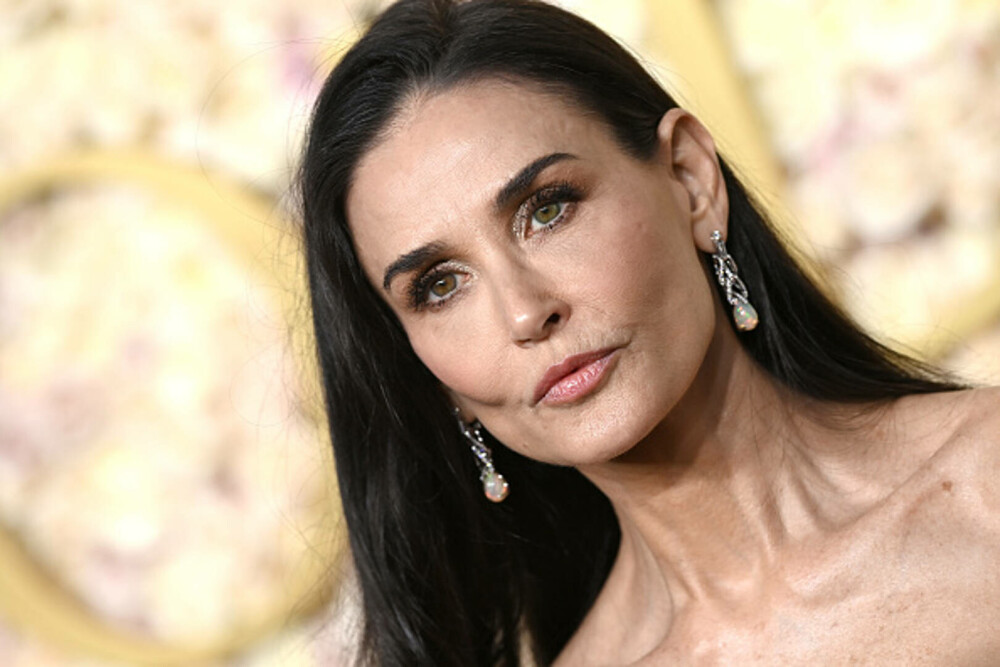 Demi Moore și Kylie Jenner, protagonistele unui scandal online după ce actrița ar fi ignorat-o la Globurile de Aur. VIDEO - Imaginea 16