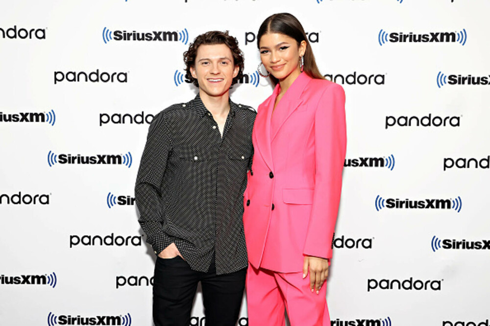 Zendaya şi Tom Holland s-au logodit. Inelul purtat de actriță la Globurile de Aur a devenit viral pe reţelele sociale. FOTO - Imaginea 21