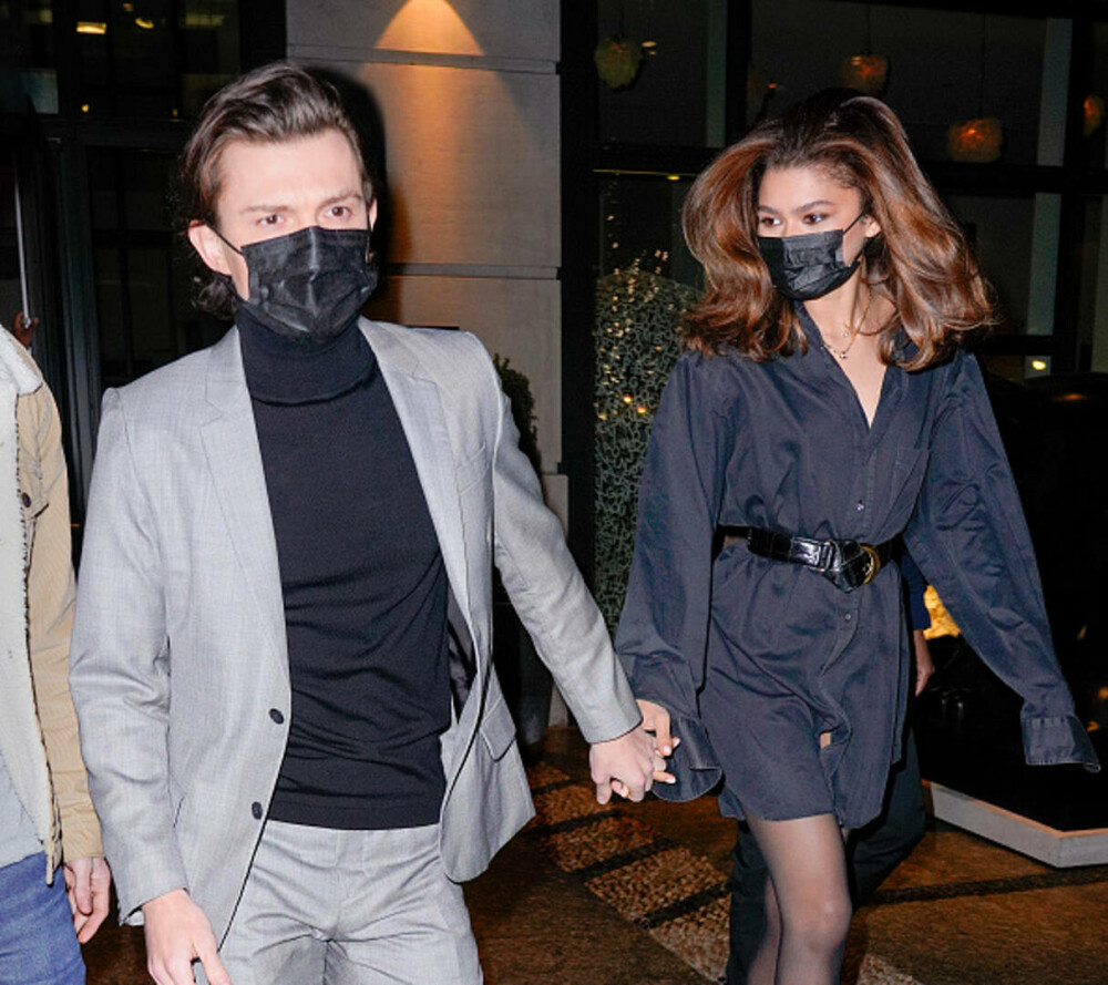 Zendaya şi Tom Holland s-au logodit. Inelul purtat de actriță la Globurile de Aur a devenit viral pe reţelele sociale. FOTO - Imaginea 22