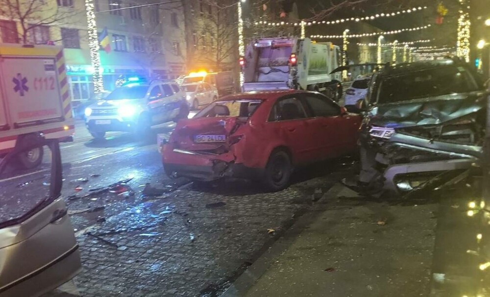 Dezastrul provocat de un tânăr șofer băut, în Cluj-Napoca. Impactul puternic a distrus mai multe mașini. FOTO - Imaginea 2