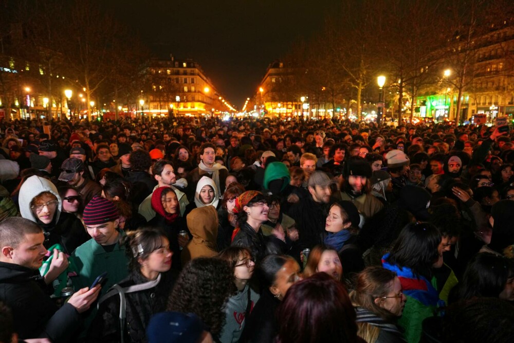 Şapte persoane au fost arestate la Lyon la o manifestaţie antifascistă de sărbătorire a morţii lui Jean-Marie Le Pen - Imaginea 2