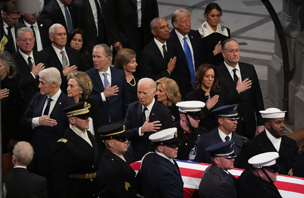 Melania Trump, ținută controversată la funeraliile lui Jimmy Carter. Ce detaliu a atras atenția. GALERIE FOTO - Imaginea 13