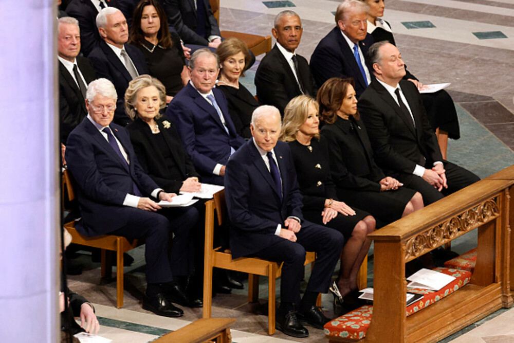 Melania Trump, ținută controversată la funeraliile lui Jimmy Carter. Ce detaliu a atras atenția. GALERIE FOTO - Imaginea 9