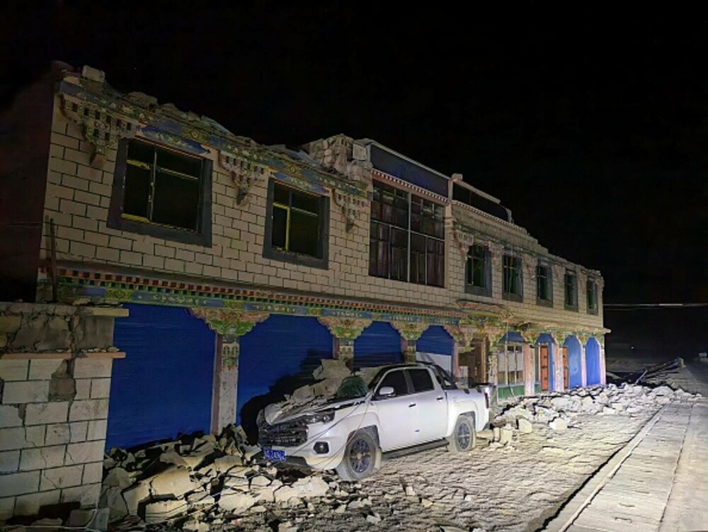 China raportează probleme la cinci baraje din Tibet după cutremurul cu magnitudinea 6,8. GALERIE FOTO - Imaginea 13