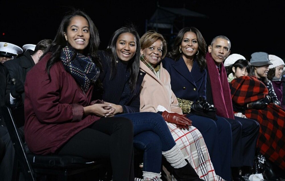 Michelle Obama a împlinit 61 de ani. Barack Obama i-a transmis un mesaj emoționant soției sale. „Te iubesc!”. FOTO - Imaginea 11