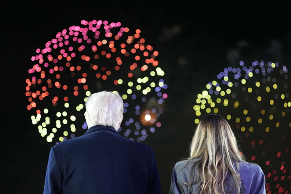 Donald Trump a sosit la Washington. Festivităţile de învestire au început cu focuri de artificii. FOTO & VIDEO - Imaginea 11