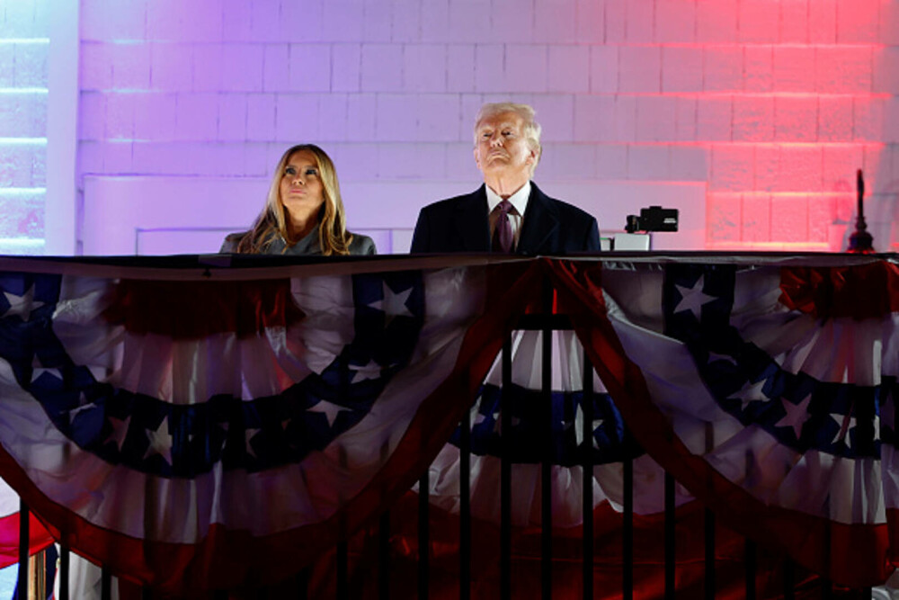 Donald Trump a sosit la Washington. Festivităţile de învestire au început cu focuri de artificii. FOTO & VIDEO - Imaginea 17