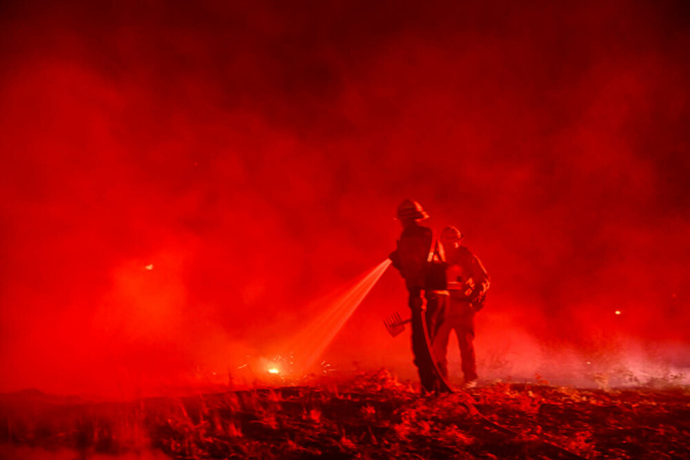 Incendiile din Los Angeles, complet sub control după trei săptămâni. Pagubele sunt estimate la sute de miliarde de dolari - Imaginea 11