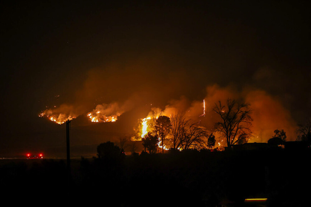 Incendiile din Los Angeles, complet sub control după trei săptămâni. Pagubele sunt estimate la sute de miliarde de dolari - Imaginea 10