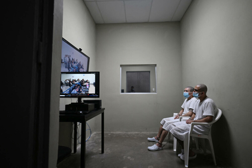 Imagini din închisoarea în care intri și nu mai știe nimeni de tine. Un deținut execută o pedeapsă de 1.500 de ani. FOTO - Imaginea 4