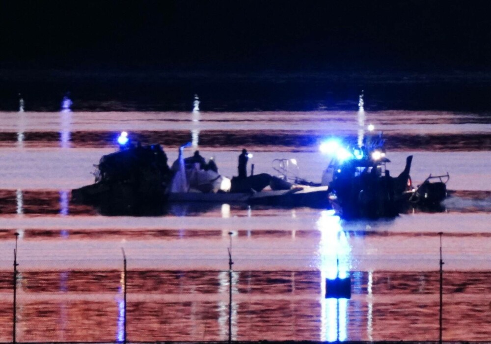 S-a aflat ce a provocat ciocnirea avionului American Eagle cu elicopterul Black Hawk, în Washington. Raportul anchetatorilor - Imaginea 1