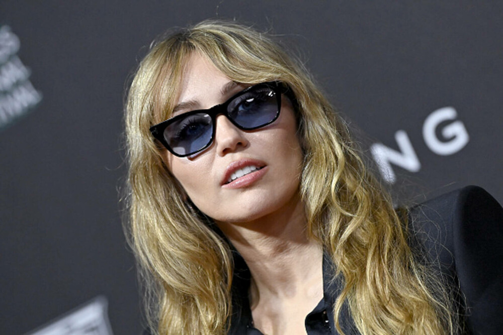 Miley Cyrus și mama ei au strălucit la Festivalul de Film de la Palm Springs. Cele două seamănă izbitor. GALERIE FOTO - Imaginea 24