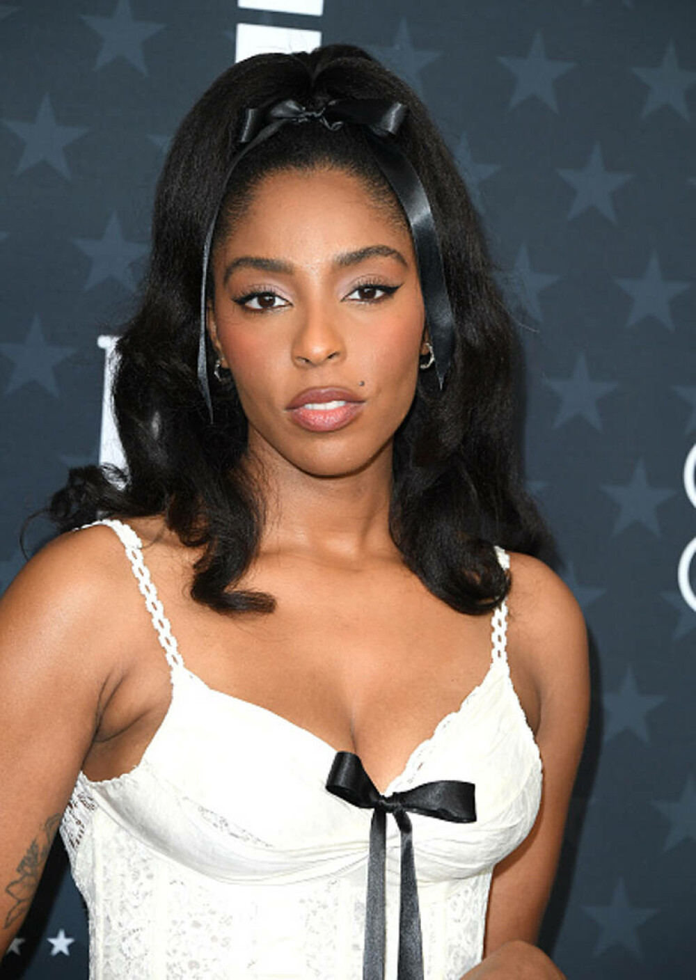 Cele mai bine îmbrăcate vedete la Critics Choice Awards 2026. Ținutele care au atras atenția pe covorul roșu. GALERIE FOTO - Imaginea 47