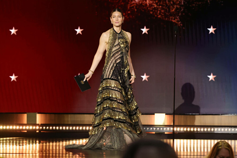 Cele mai bine îmbrăcate vedete la Critics Choice Awards 2026. Ținutele care au atras atenția pe covorul roșu. GALERIE FOTO - Imaginea 55