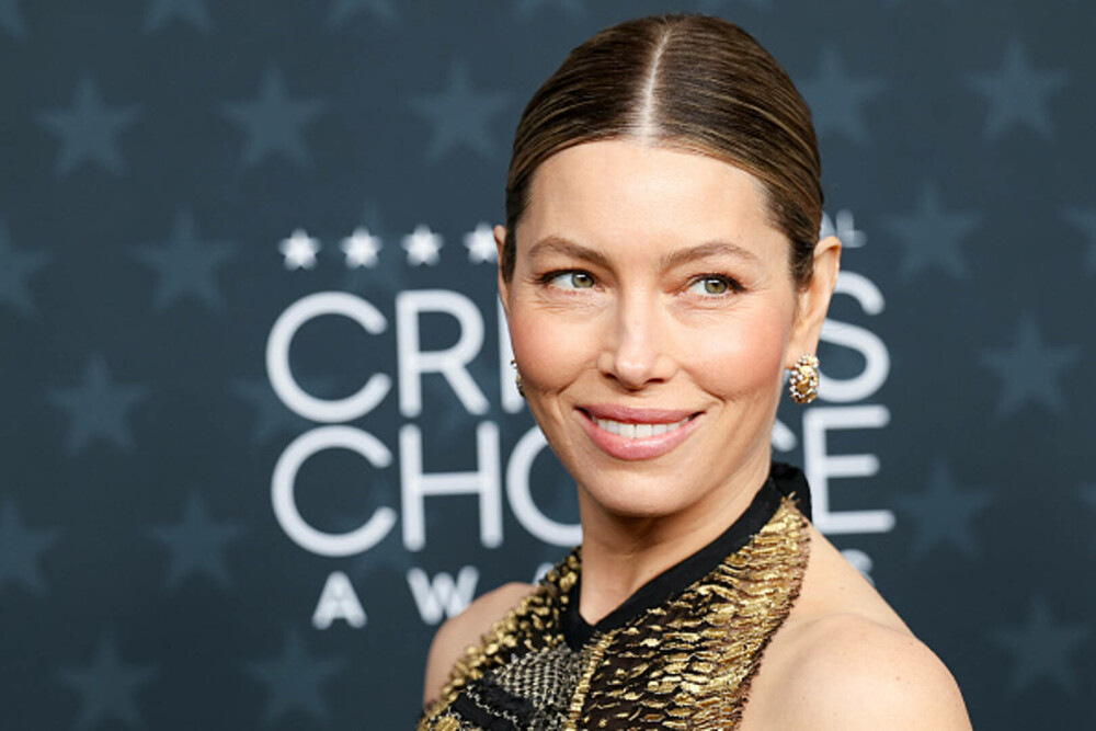 Cele mai bine îmbrăcate vedete la Critics Choice Awards 2026. Ținutele care au atras atenția pe covorul roșu. GALERIE FOTO - Imaginea 63