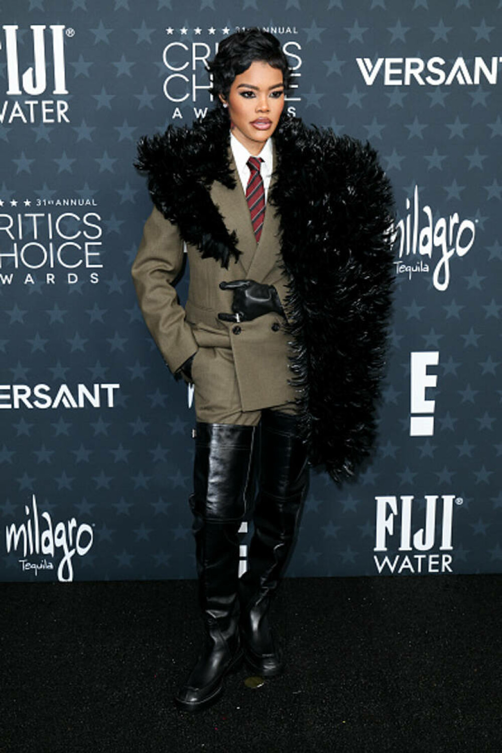 Cele mai bine îmbrăcate vedete la Critics Choice Awards 2026. Ținutele care au atras atenția pe covorul roșu. GALERIE FOTO - Imaginea 64