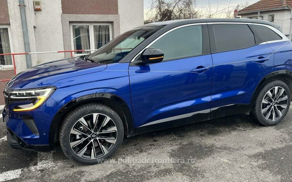 Un șofer român a vrut să intre în țară cu o mașină de 31.000 de euro. Motivul pentru care a rămas fără ea la vamă. FOTO - Imaginea 1