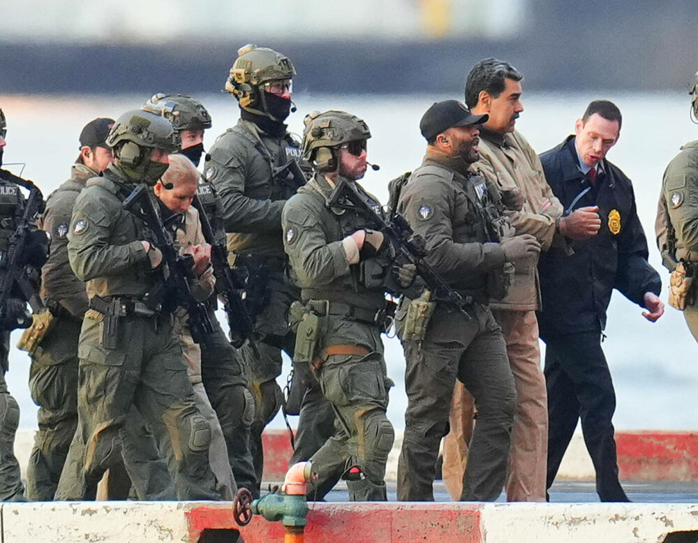 VIDEO. Nicolas Maduro a ajuns la tribunalul din New York, transferat cu elicopterul, sub o escortă puternic înarmată - Imaginea 3