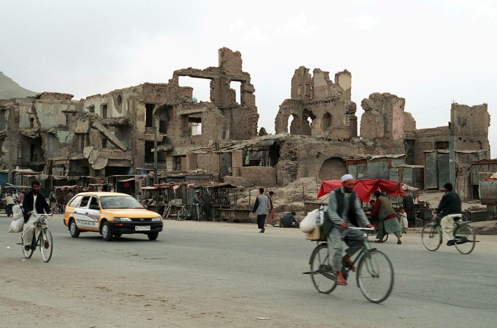 Unul dintre cei mai puternici oameni de afaceri din România, în topul țepelor SUA în ”reconstrucția” Afganistanului | RAPORT - Imaginea 1