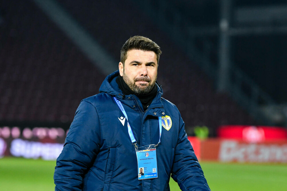 Adrian Mutu împlinește 47 de ani. Cariera „Briliantului”, de la atacant la FC Argeș la idol în marile cluburi europeme. FOTO - Imaginea 34