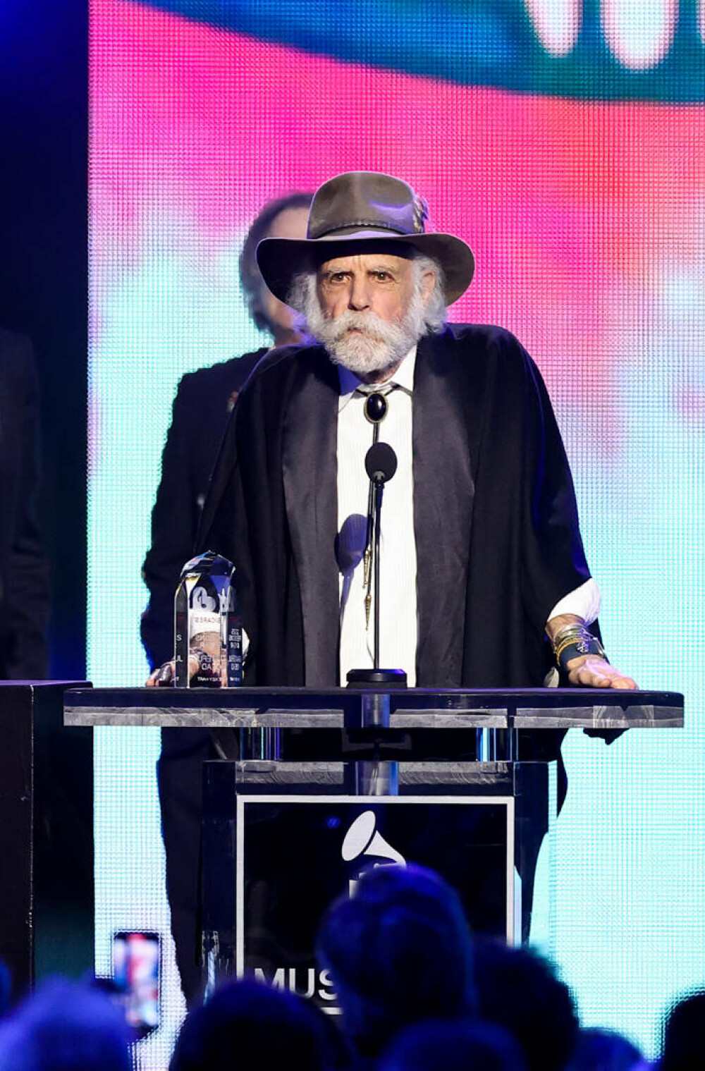 Bob Weir, chitaristul legendarei trupe rock Grateful Dead, a murit la 78 de ani. Momente iconice de pe scenă. GALERIE FOTO - Imaginea 18