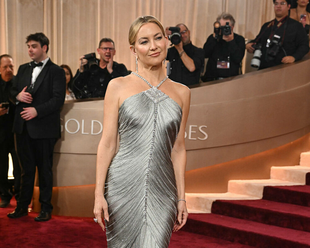 GALERIE FOTO cu cele mai spectaculoase apariții la Globurile de Aur 2026. Actrițele care au uimit publicul cu ținutele lor - Imaginea 15