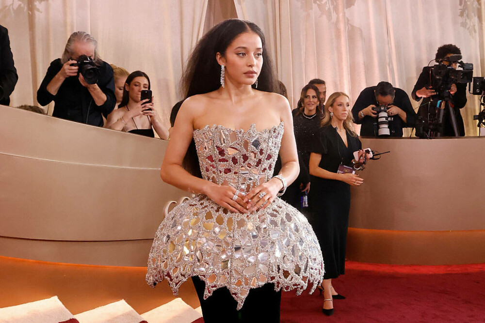 GALERIE FOTO cu cele mai spectaculoase apariții la Globurile de Aur 2026. Actrițele care au uimit publicul cu ținutele lor - Imaginea 30