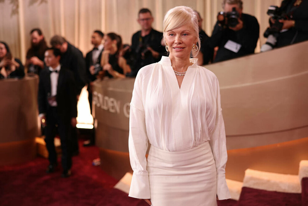 GALERIE FOTO cu cele mai spectaculoase apariții la Globurile de Aur 2026. Actrițele care au uimit publicul cu ținutele lor - Imaginea 37