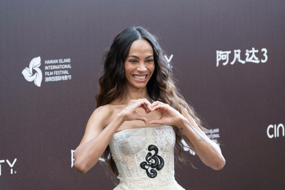 Zoe Saldaña, oficial cea mai bine plătită actriţă din istorie, după succesul filmului „Avatar: Fire and Ash” - Imaginea 10